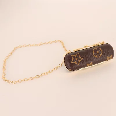 Футляр помади S01